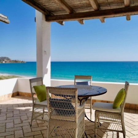 Beachfront House Geremeas Sardegna Apartment Екстериор снимка