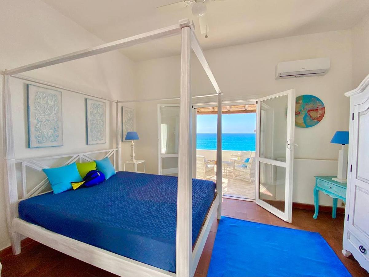 Beachfront House Geremeas Sardegna Apartment Екстериор снимка