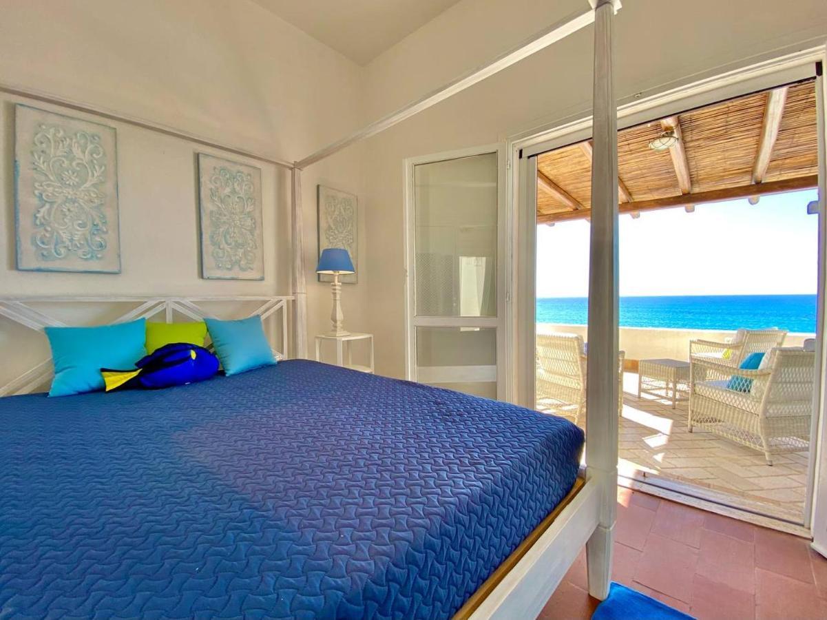 Beachfront House Geremeas Sardegna Apartment Екстериор снимка
