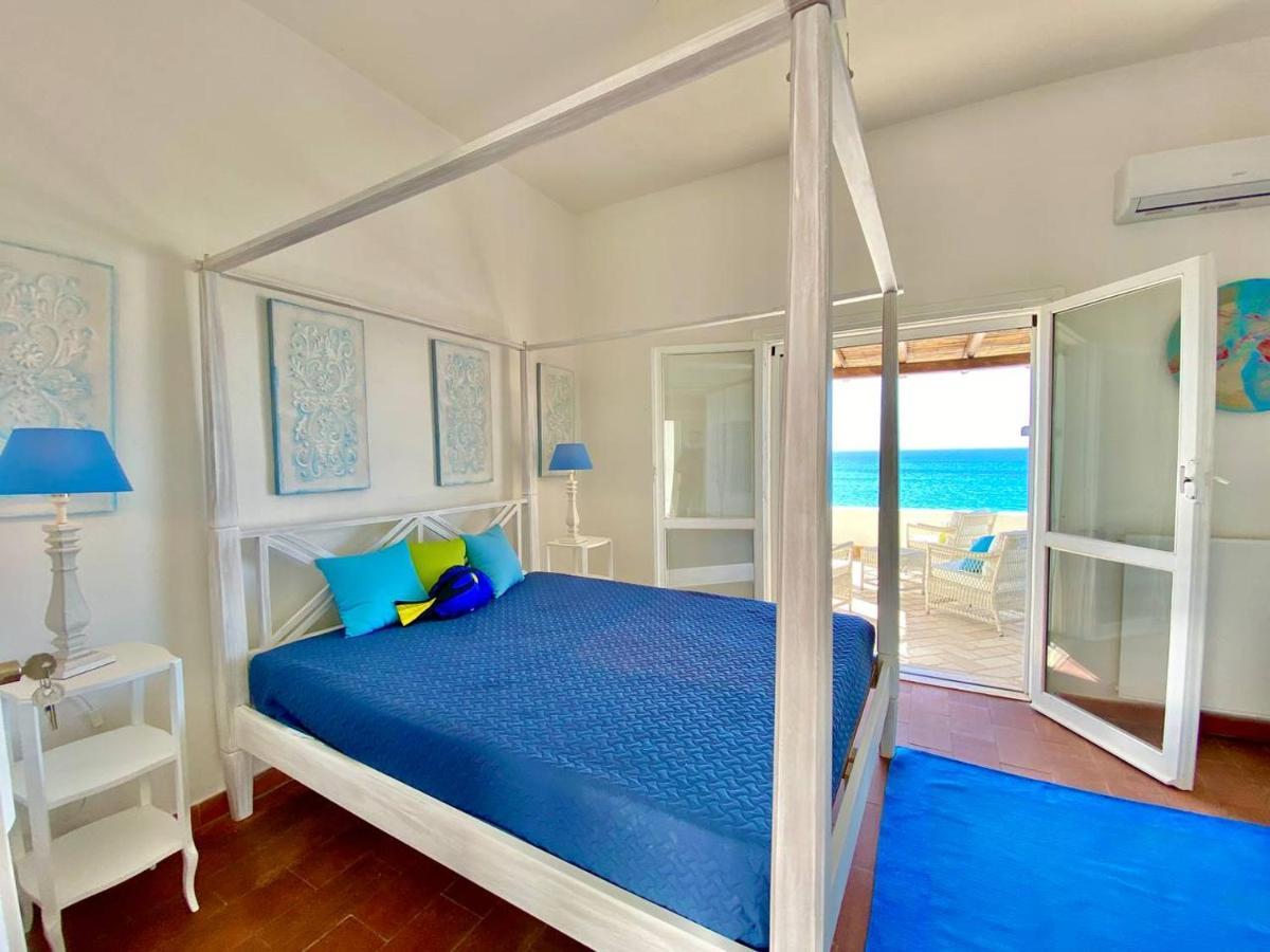 Beachfront House Geremeas Sardegna Apartment Екстериор снимка