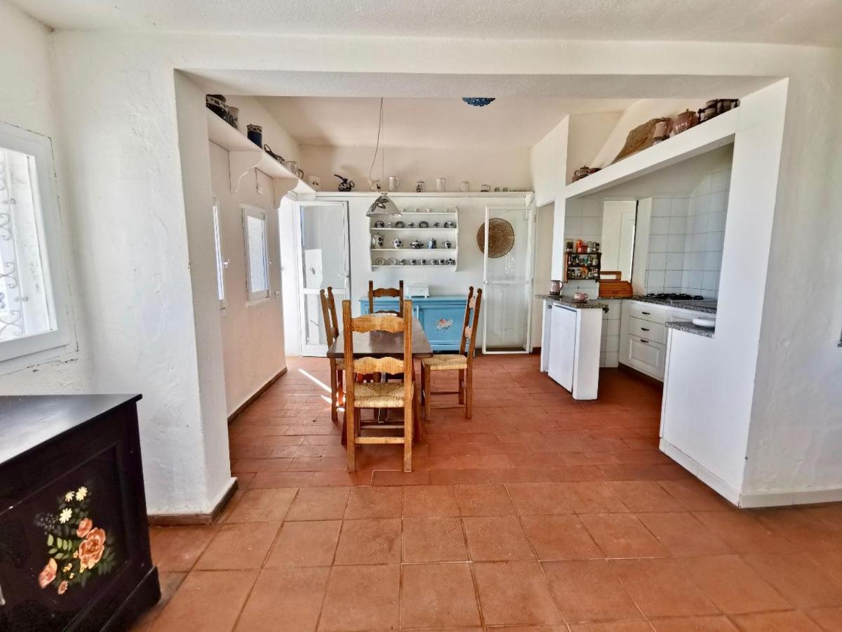 Beachfront House Geremeas Sardegna Apartment Екстериор снимка