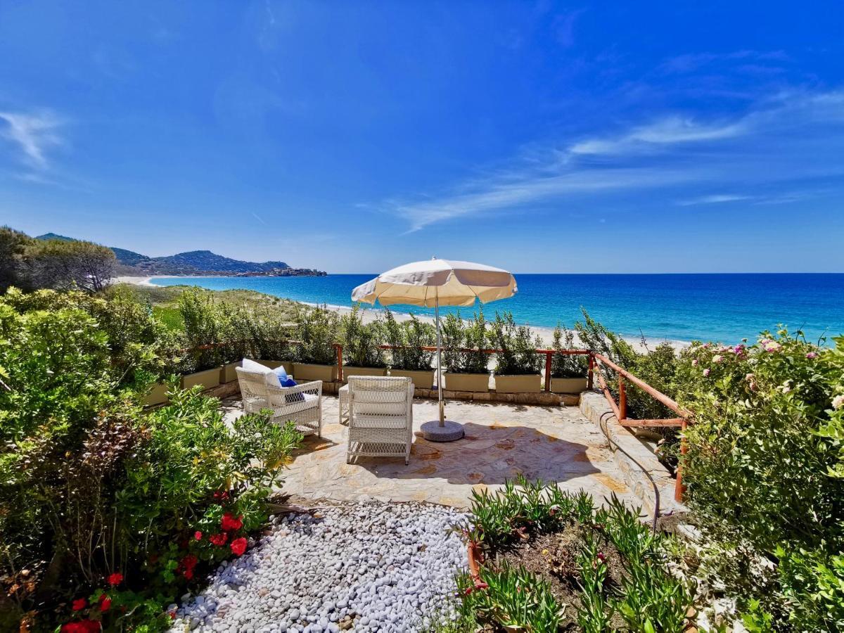 Beachfront House Geremeas Sardegna Apartment Екстериор снимка
