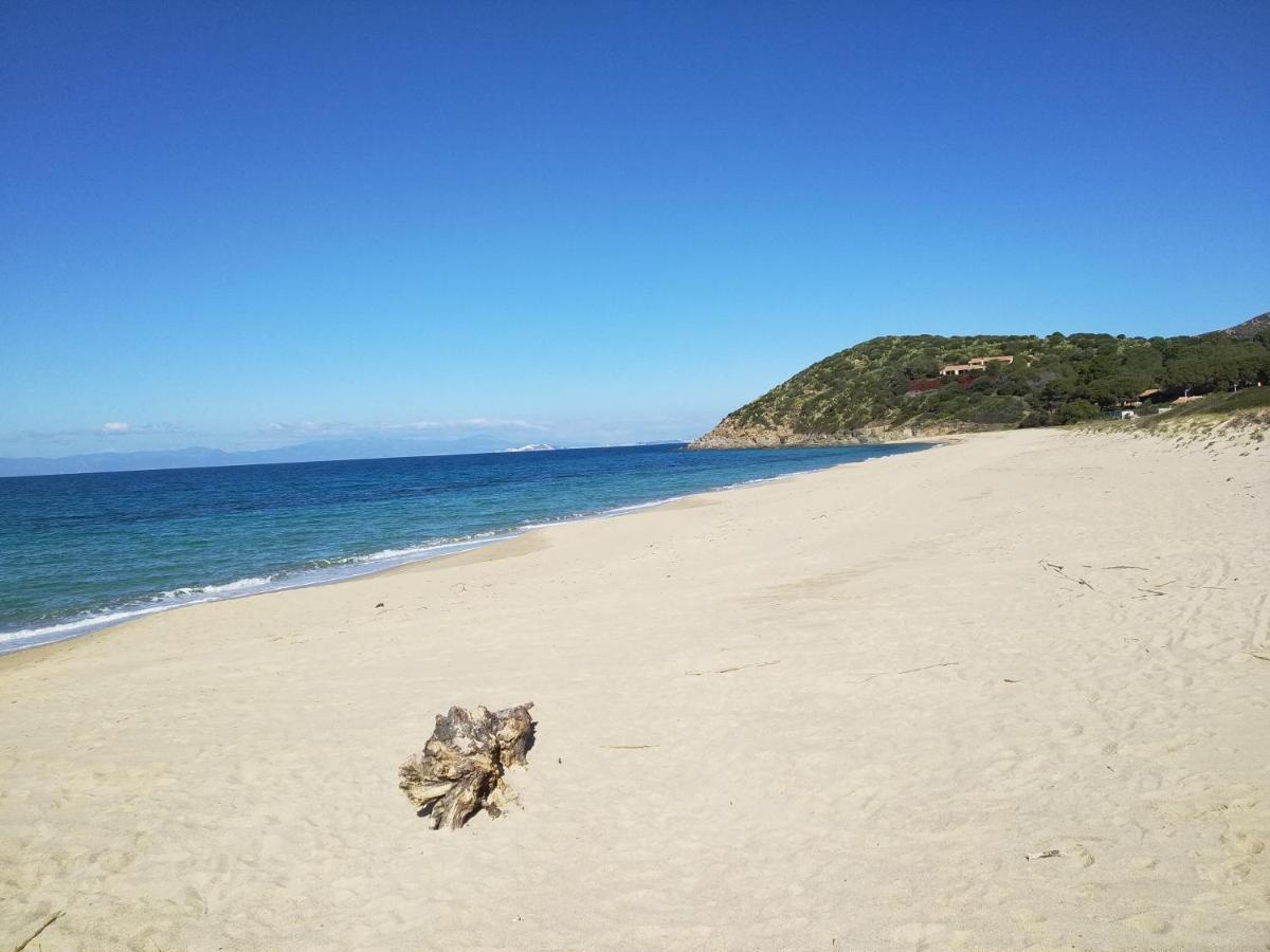 Beachfront House Geremeas Sardegna Apartment Екстериор снимка