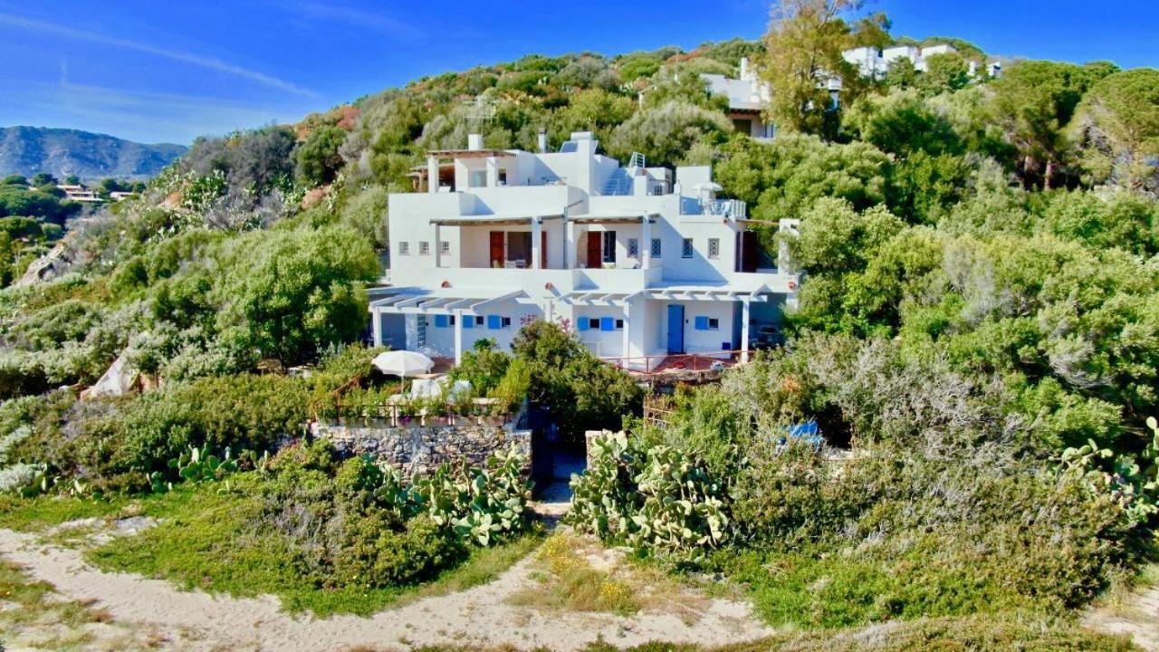 Beachfront House Geremeas Sardegna Apartment Екстериор снимка